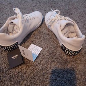 ON SALE 24HRS !!MOSCHINO VITELLO DESIGNER SNEAKERS SZ 46